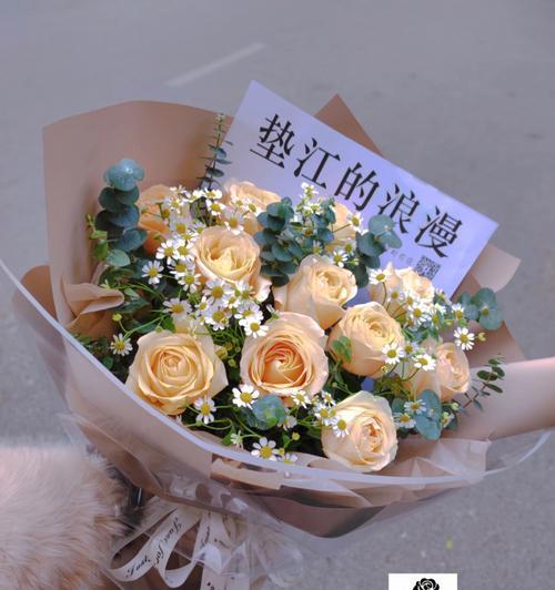 十一朵玫瑰的含义（揭秘十一朵玫瑰代表的深刻寓意）