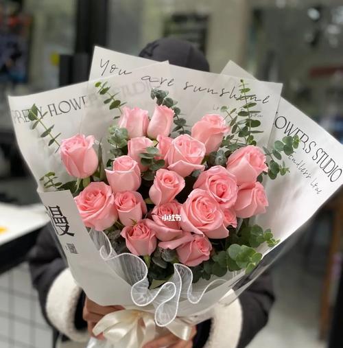 戴安娜玫瑰花语的神秘之美（探寻玫瑰花背后的情感密码）