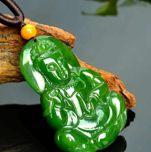 碧玉的寓意和象征风水（探秘碧玉的文化内涵和神秘力量）