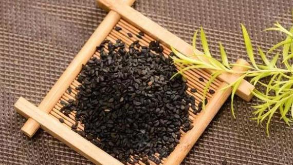 黑芝麻的营养和吃法（黑芝麻能直接吃吗）
