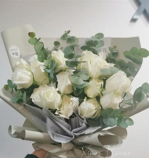一束白玫瑰代表什么意思？白玫瑰花语有哪些含义？