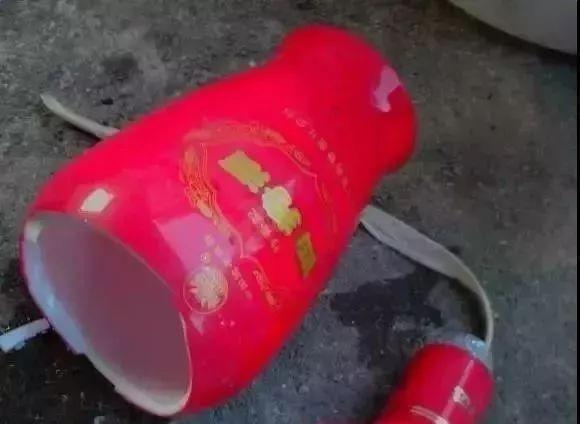 啤酒盒改造成花盆的简易方法是什么？改造过程中应注意什么问题？