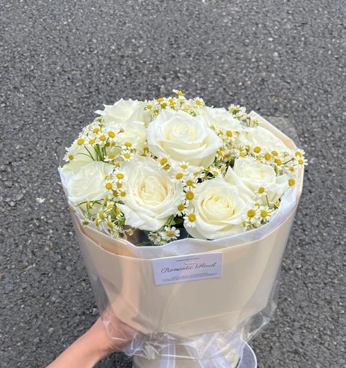 11朵白玫瑰代表什么？花语含义有哪些疑问解答？