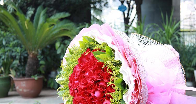 2朵玫瑰花代表什么意思？花语背后的含义是什么？