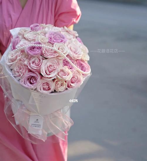 33朵粉玫瑰代表什么含义？