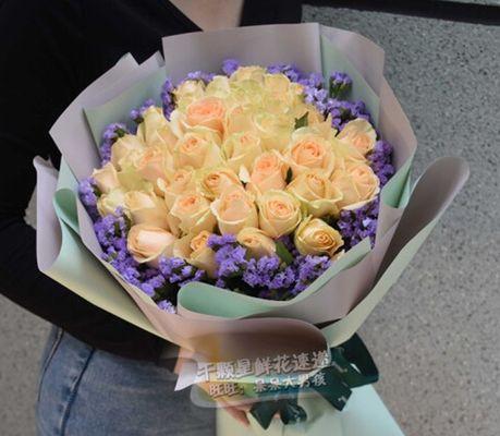 33朵香槟玫瑰代表什么含义？花语解读常见问题