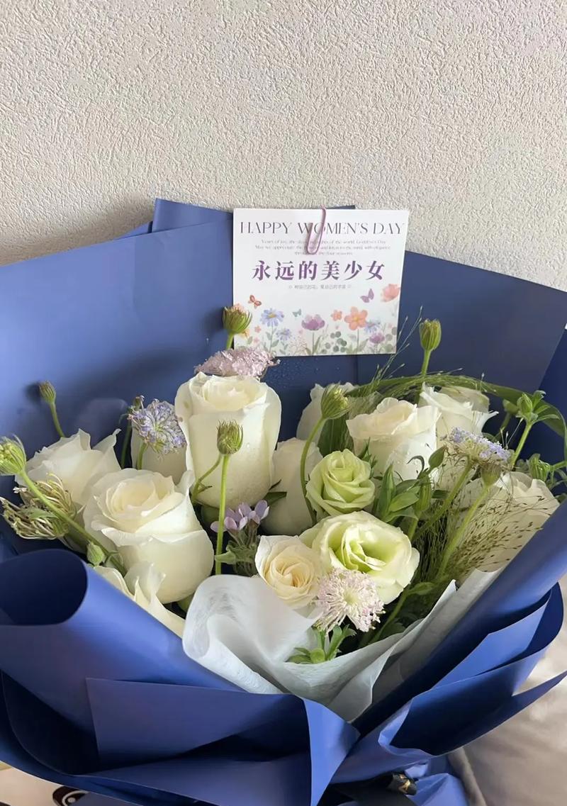 女生看玫瑰花有何含义？