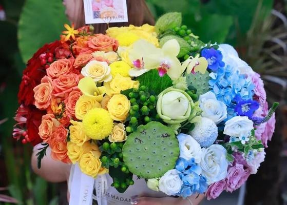 送给老乡的花束有何特别含义？