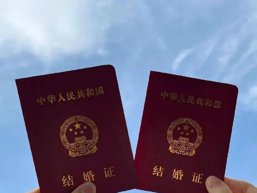 结婚12周年纪念日应选哪种玫瑰？