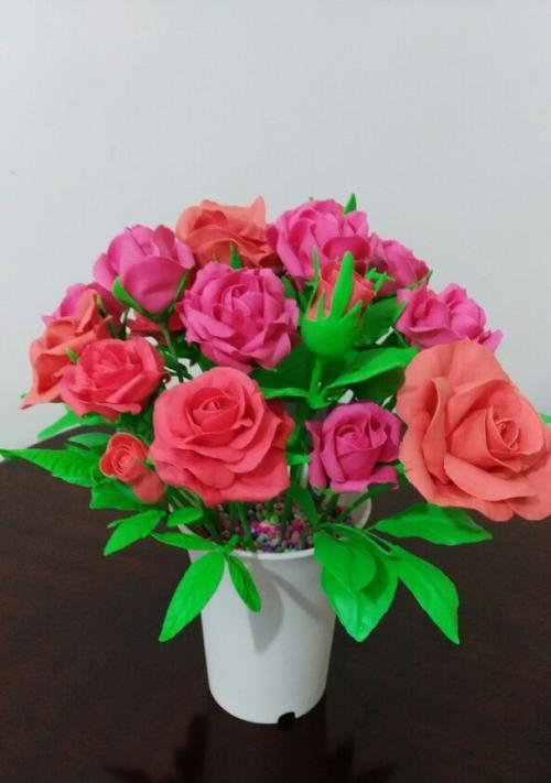 玫瑰花盆的正确名称是什么？如何选择适合玫瑰的花盆？