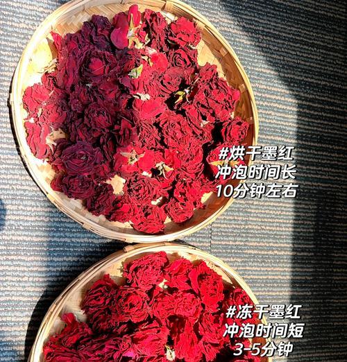 如何长时间保持玫瑰花新鲜？
