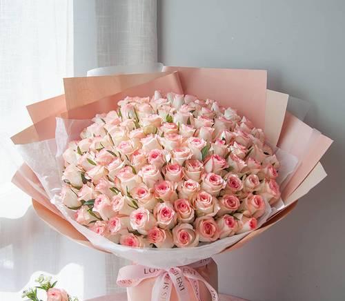 百合艾莎的花语是什么？它有什么特别的含义？
