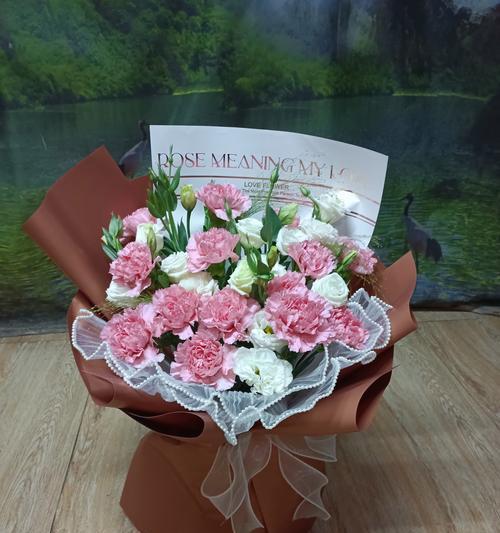 订婚时送给妈妈的花有何含义？