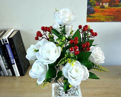 餐桌插花玫瑰花的插法是什么？
