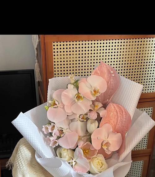 香槟白合花的花语怎么说？它有什么特别含义？
