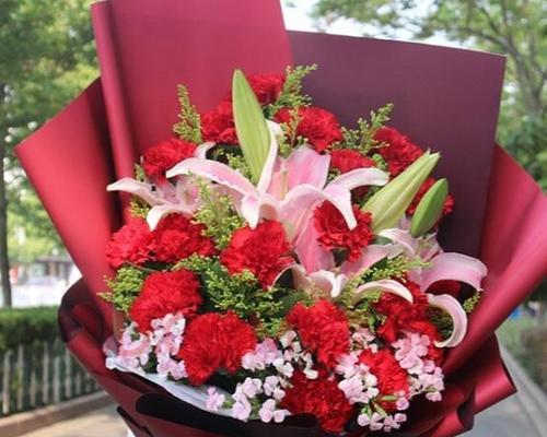 104朵花代表什么意思？104朵花的寓意详细解读？