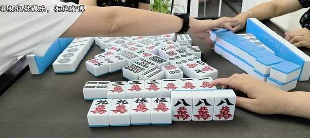 杠上花的寓意和象征是什么？如何理解其文化含义？