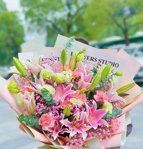 花礼与花束的寓意分别是什么？它们象征着什么？