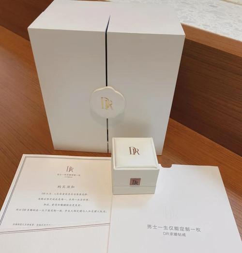 dr浪漫捧花的含义是什么？它在婚礼中象征什么？