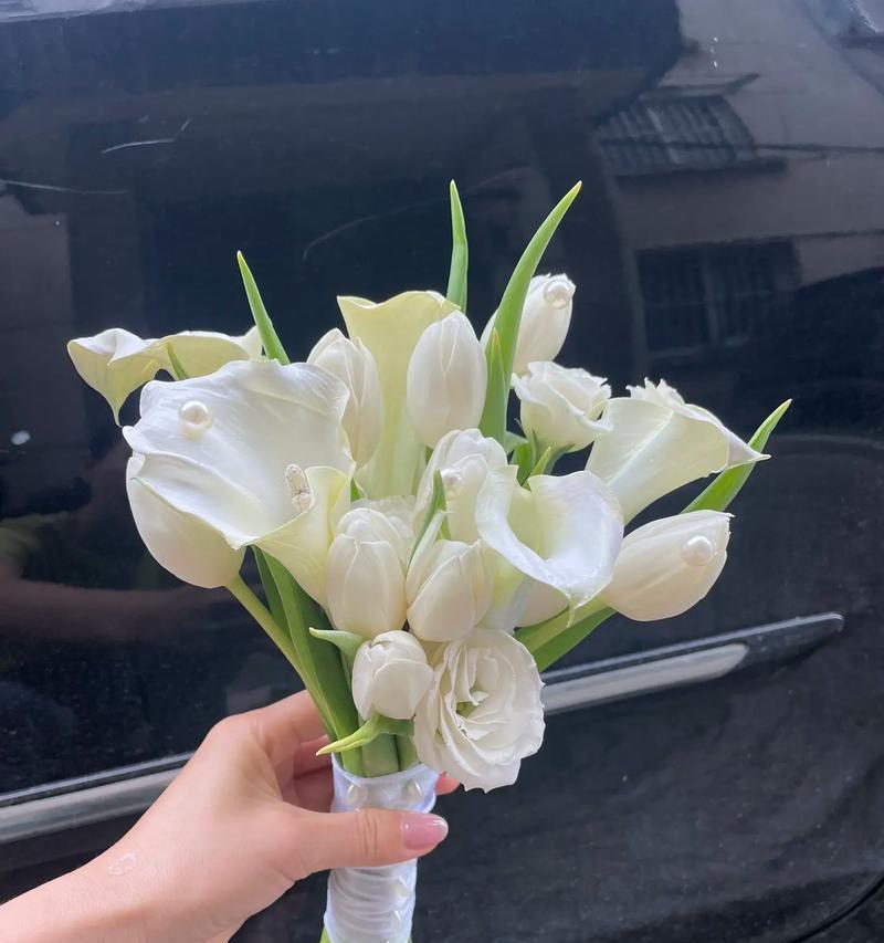 手捧花有哪些含义？手捧花的种类有哪些？
