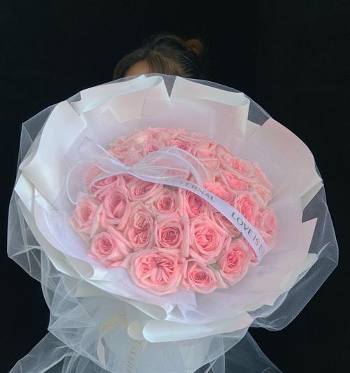 荔枝花语是什么？它如何表达浪漫？