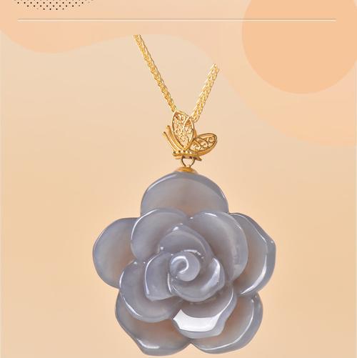 富贵花吊坠代表什么？富贵花吊坠的寓意是什么？