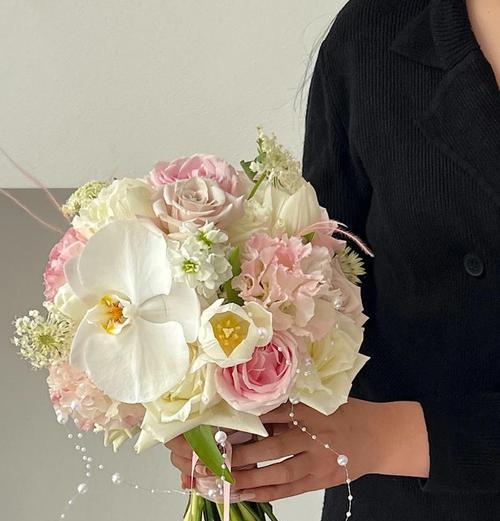 广东互换手捧花的寓意是什么？手捧花在婚礼中的意义？
