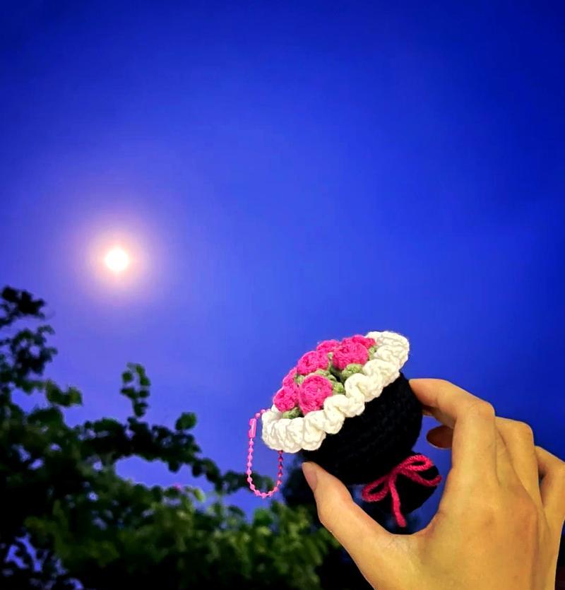 蓝色场地手捧花的寓意是什么？在蓝色主题场地中手捧花的选择和意义是什么？