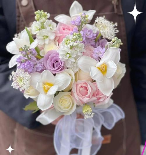 橙白色系手捧花的寓意是什么？选择橙白色系手捧花的理由？