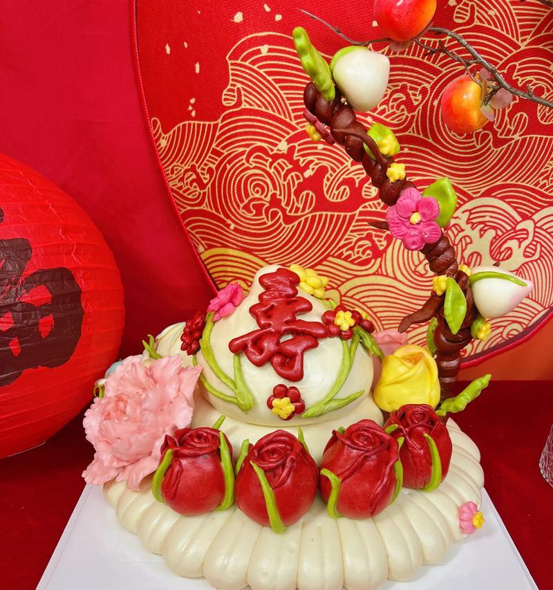 给老人戴花有何特殊寓意？老人戴花的传统意义是什么？