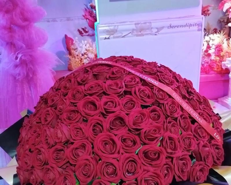 红色花送给老板有何寓意？