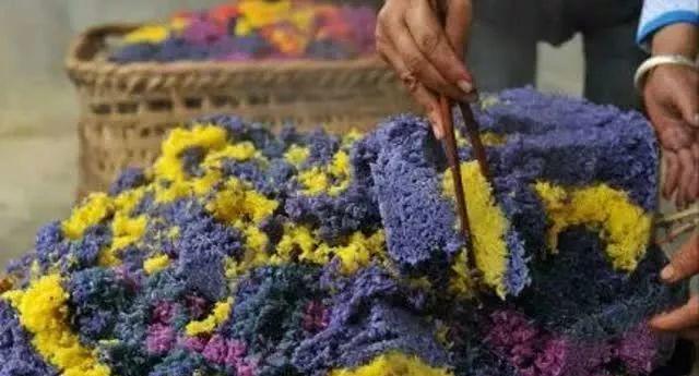 花米饭的各色象征是什么？如何通过颜色表达祝福？