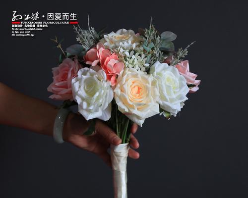 手捧花的形状代表什么？它的意义是什么？