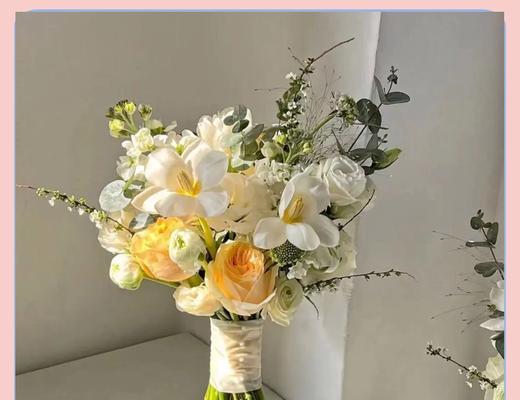 手捧花通常代表什么含义？它们在不同场合的寓意是什么？